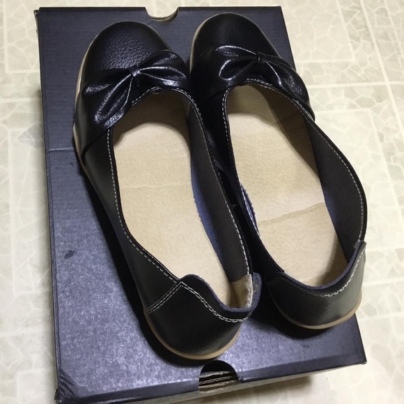 Black Leather Woman Flat With Bow Shoe - Picture 5 of 7